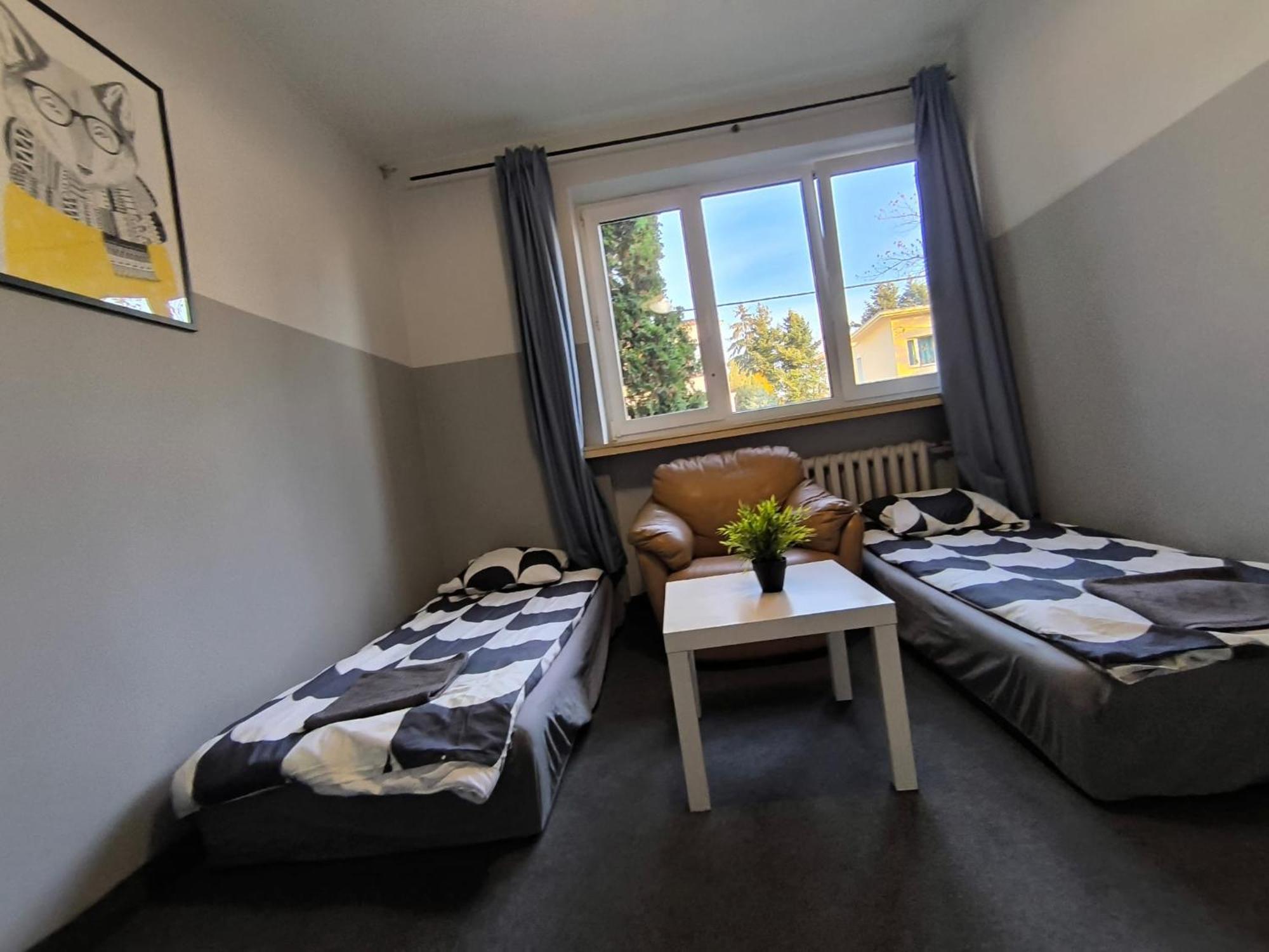 ורשה Wilanowska Hostel מראה חיצוני תמונה