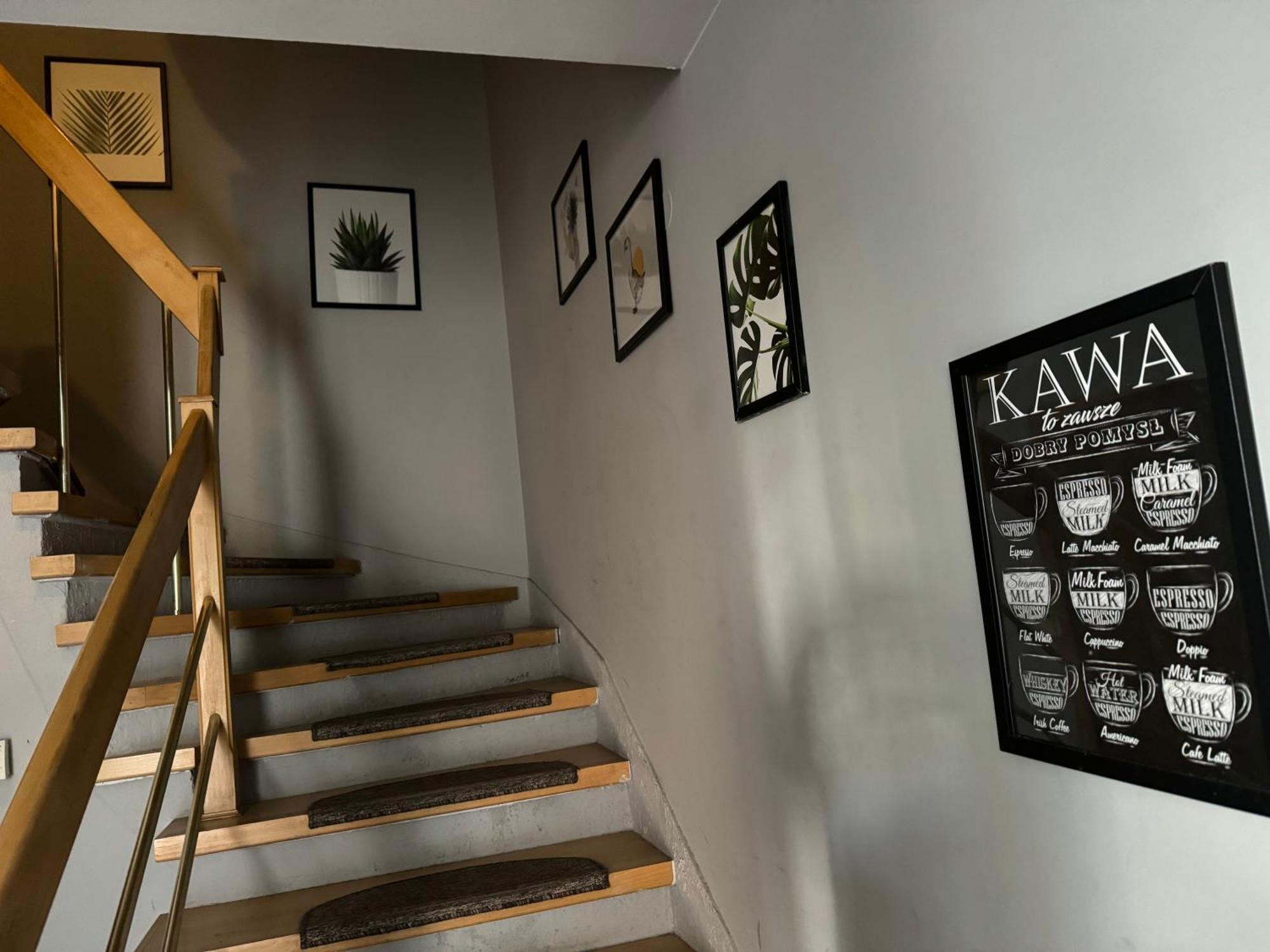 ורשה Wilanowska Hostel מראה חיצוני תמונה