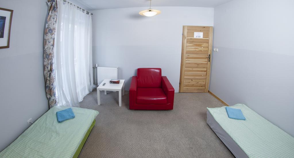 ורשה Wilanowska Hostel מראה חיצוני תמונה